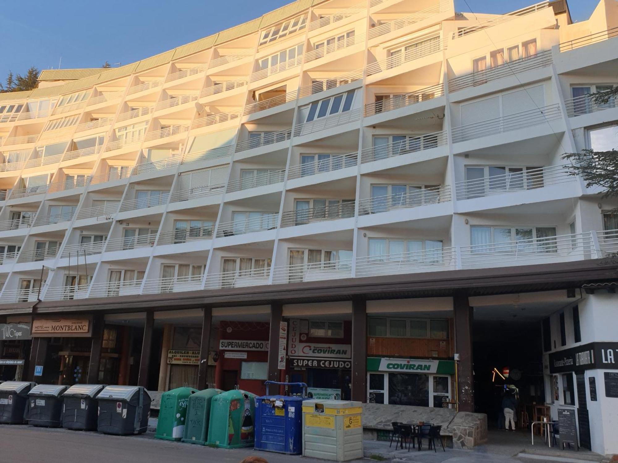 Apartamento Atico Montblanc Zona Baja Sierra Nevada Exterior foto